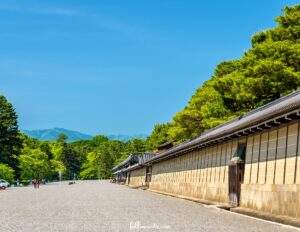 Visiting Kyoto Imperial Palace - Exterior Walls