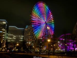 CosmoWorld - Best photo spots Yokohama - phot by Lisa Soots