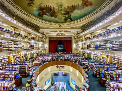 El Ateneo Grand Splendid Bookstore n- Buenos Aires